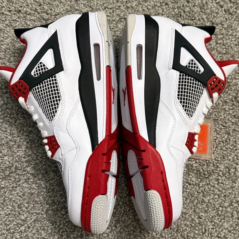 Nike Air Jordan 4 Retro OG Fire Red 2012 - Picture 8 of 16